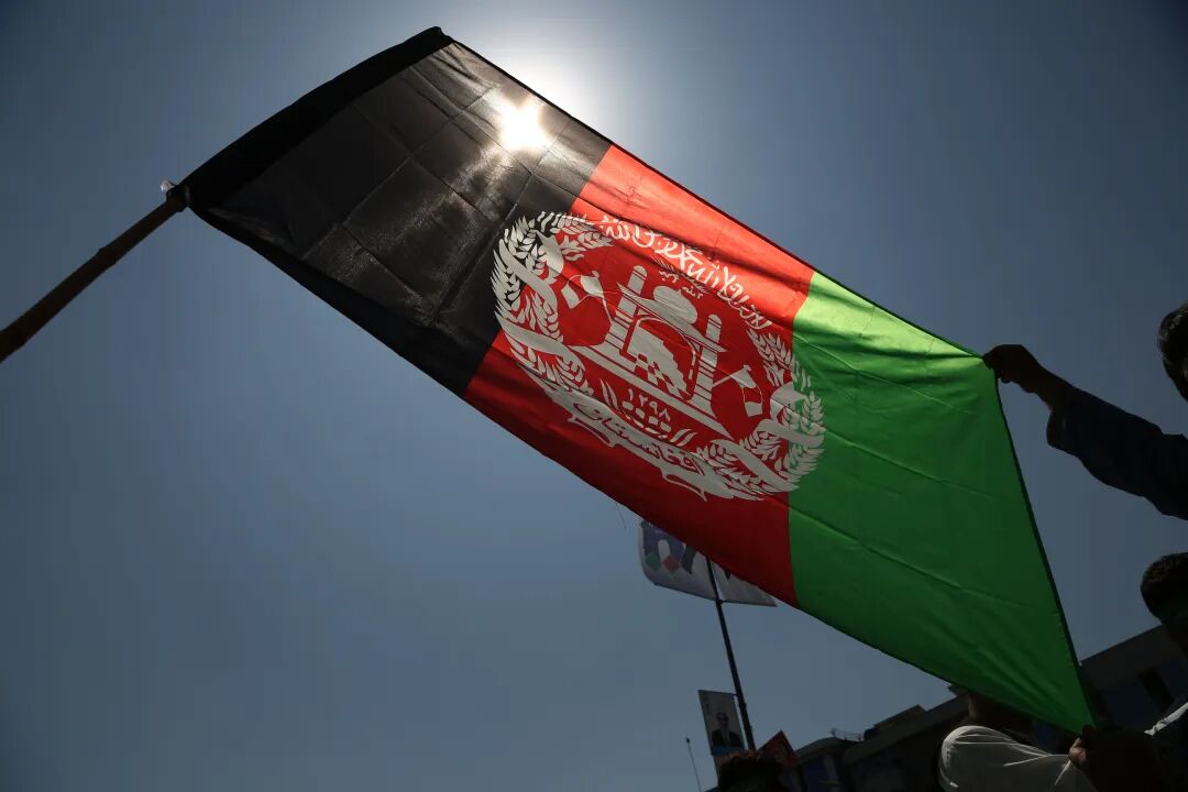 中国公民接连遇袭，暂勿前往，尽快撤离！